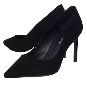 NWOT Kurt Geiger Bea Suede Stilettos
